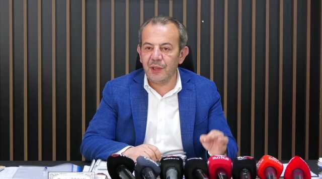 İmamoğlu ve Özel'den sonra Tanju Özcan da Kılıçdaroğlu'nun koltuğuna göz dikti: 'Yokuz' derlerse, kaçınmam İmamoğlu ve Özel'den sonra Tanju Özcan da Kılıçdaroğlu'nun koltuğuna göz dikti: 'Yokuz' derlerse, kaçınmam