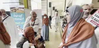 Hacı adayları Arafat'ta
