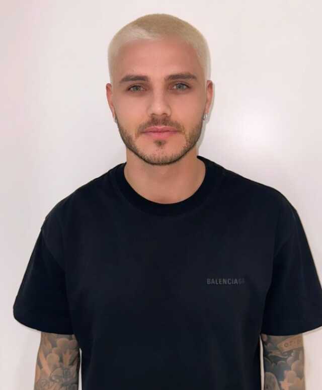 Herkesin aklında tek bir soru var! Icardi'nin yeni tarzını görenler heyecandan yerinde duramıyor Herkesin aklında tek bir soru var! Icardi'nin yeni tarzını görenler heyecandan yerinde duramıyor