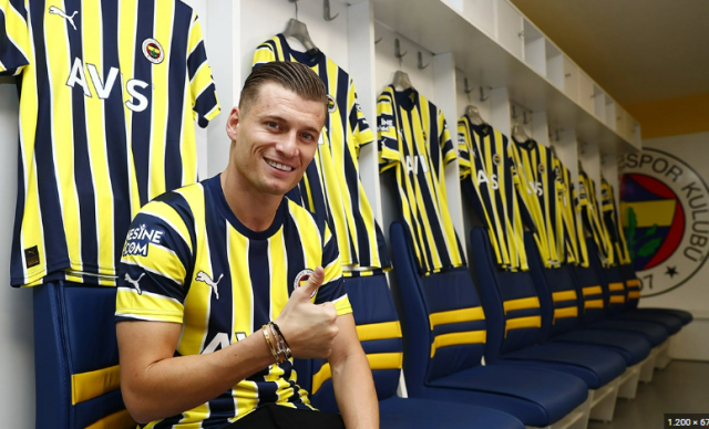 Sosyal medyadan paylaştı! Fenerbahçe'nin yıldızı takıma veda etti