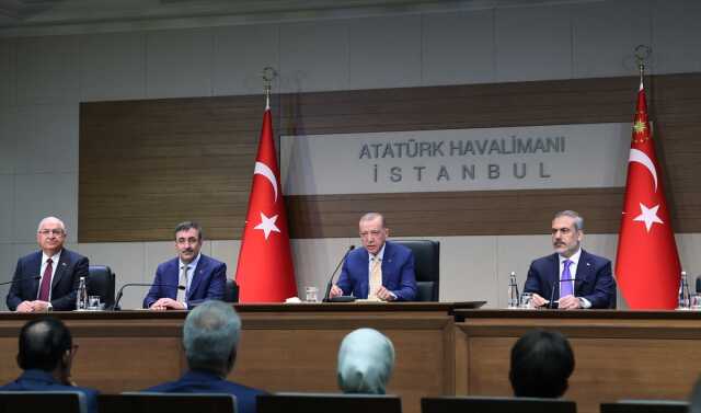 Son Dakika! Cumhurbaşkanı Erdoğan: Türkiye'ye AB kapısını açın, İsveç NATO'ya girsin Son Dakika! Cumhurbaşkanı Erdoğan: Türkiye'ye AB kapısını açın, İsveç NATO'ya girsin