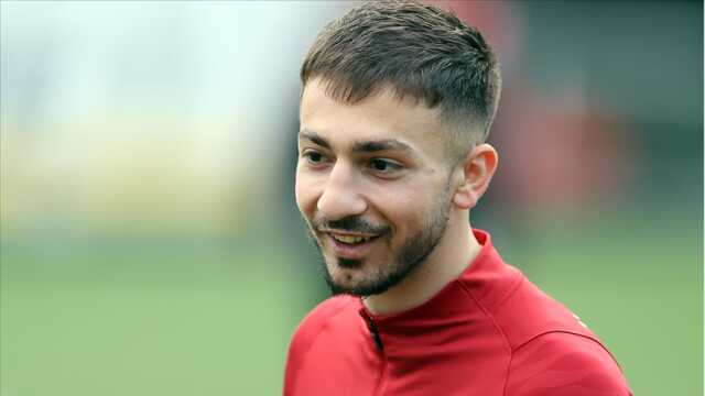 Beşiktaş sonunda muradına erdi! Halil Dervişoğlu, 4 yıllık imzayı atıyor Beşiktaş sonunda muradına erdi! Halil Dervişoğlu, 4 yıllık imzayı atıyor