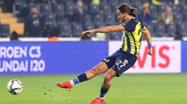 Fenerbahçe'de sürpriz ayrılık! Ali Koç, Crespo'ya kapıyı gösterdi