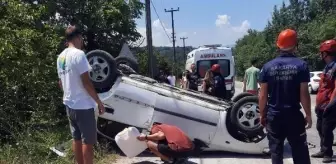 Sapanca'da takla atan otomobilde 4 kişi yaralandı