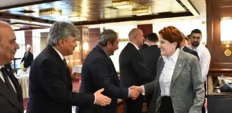 İYİ Parti Genel Başkanı Akşener, partisinin milletvekilleriyle yemekte bir araya geldi