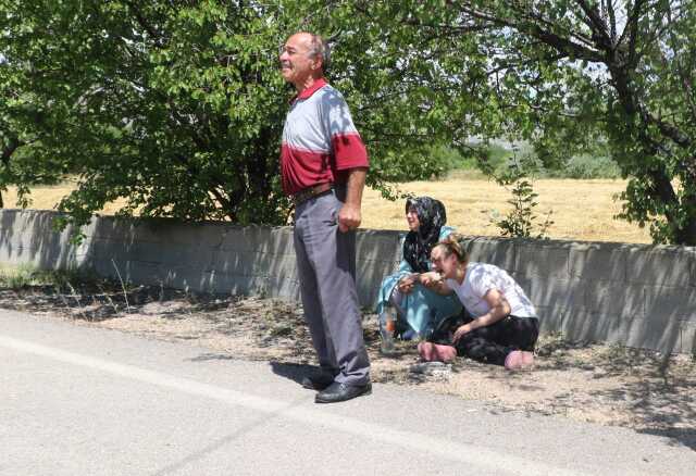 4 çocuk babasını evinde kürekle öldüren cani kendini böyle savundu: Ben Mehdi'yim 4 çocuk babasını evinde kürekle öldüren cani kendini böyle savundu: Ben Mehdi'yim