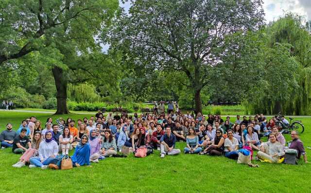 Almanya'ya göçen Türk doktorların fotoğrafı tartışma yarattı! 'Sayımız hızla artıyor' diye paylaştılar