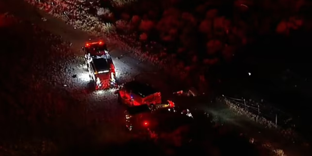 Kaliforniya'da Çalı Yangını Söndürme Çalışması Sırasında İki Helikopter Çarpıştı: 3 Kişi Hayatını Kaybetti