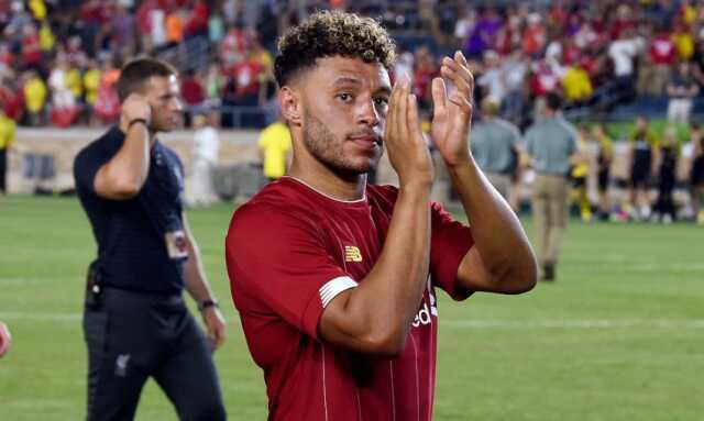 Beşiktaş'a imza atmak için İstanbul'a gelen Oxlade-Chamberlain'den ses seda çıkmadı! İşte transferde son durum