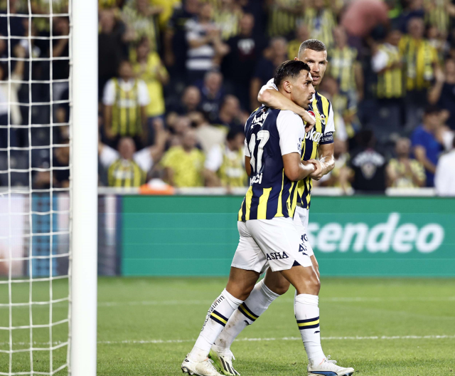 Son Dakika: UEFA Avrupa Konferans Ligi 3. Eleme Turu ilk maçında Fenerbahçe, sahasında Maribor'u 3-1 mağlup etti