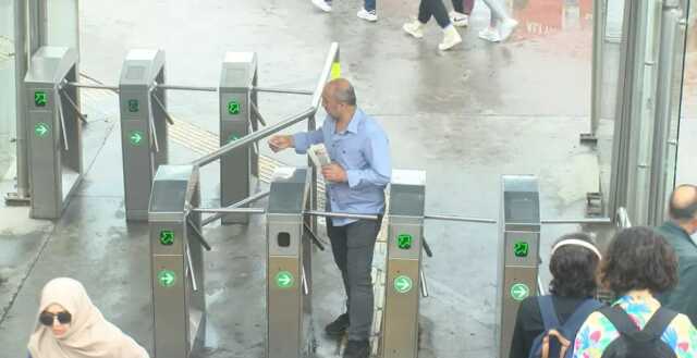 İstanbul'da toplu taşımaya gelen yüzde 51.5'luk zam tarifesi bugün uygulanmaya başlandı İstanbul'da toplu taşımaya gelen yüzde 51.5'luk zam tarifesi bugün uygulanmaya başlandı