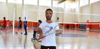 Akondroplazili Ali Altıparmak, para badmintonda milli takıma yükseliyor