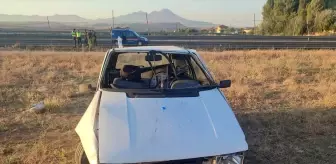 Aksaray'da otomobilin şarampole devrilmesi sonucu 3'ü çocuk, 5 kişi yaralandı