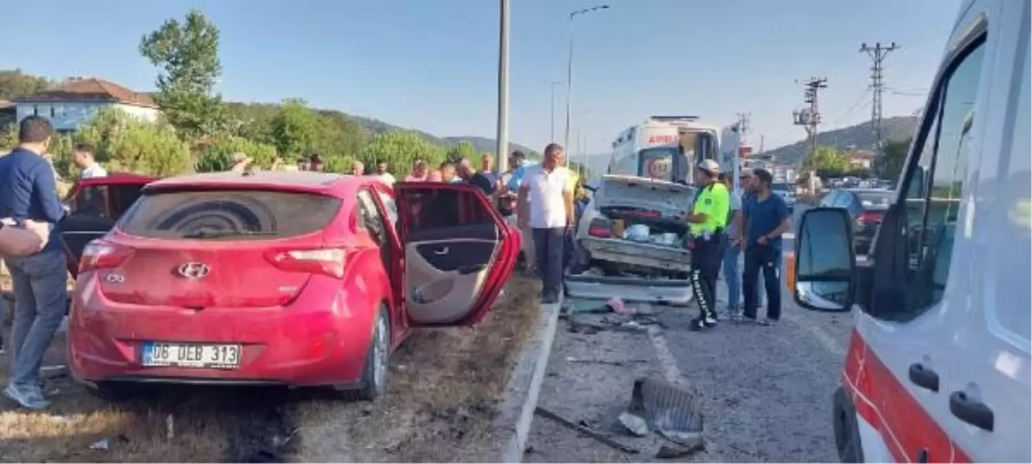 Samsun da kavşakta meydana gelen kazada 1 kişi öldü 7 kişi yaralandı