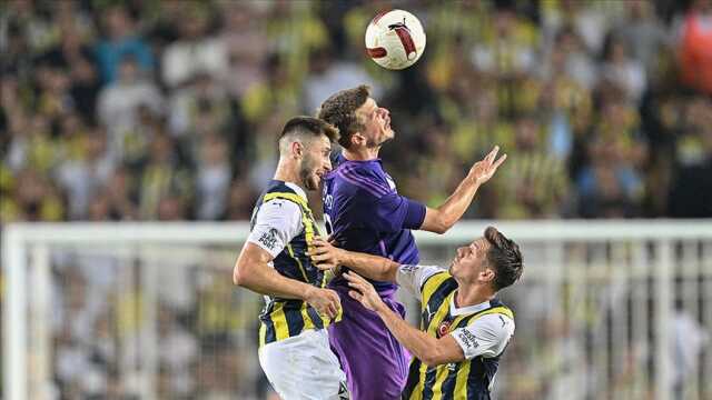 UEFA'dan Maribor maçındaki olaylar nedeniyle Fenerbahçe'ye para cezası geldi UEFA'dan Maribor maçındaki olaylar nedeniyle Fenerbahçe'ye para cezası geldi
