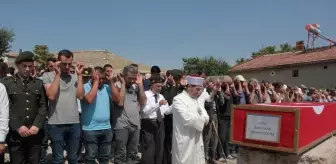 Kıbrıs Gazisi Mehmet Göktaş'ın Cenazesi Çavdarlı Köyünde Defnedildi