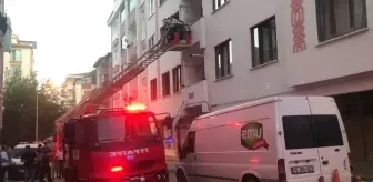 Bilecik'te Elektrik Panosu Yangınında Apartman Sakinleri Tahliye Edildi