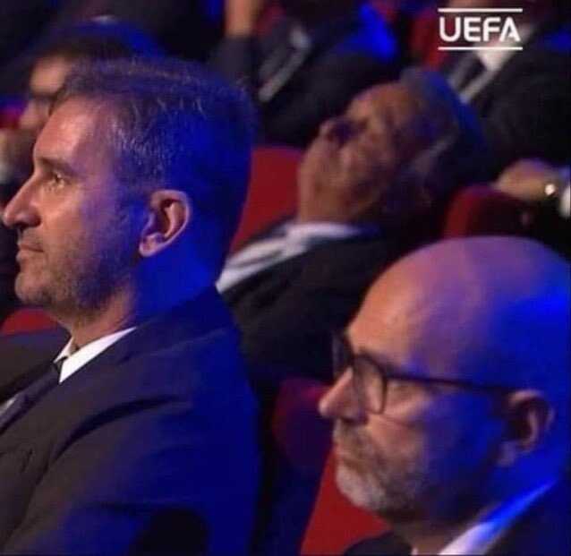 Ahmet Nur Çebi'nin kura çekiminden olduğu iddia edilen olay fotoğrafına Beşiktaş'tan açıklama geldi: Asılsızdır Ahmet Nur Çebi'nin kura çekiminden olduğu iddia edilen olay fotoğrafına Beşiktaş'tan açıklama geldi: Asılsızdır