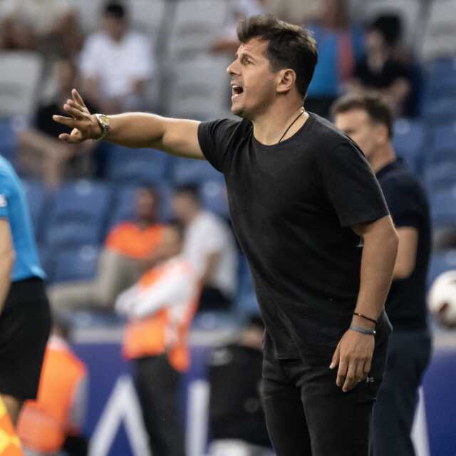 Konyaspor bir ilki başardı! Başakşehir'e sahasında soğuk duş Konyaspor bir ilki başardı! Başakşehir'e sahasında soğuk duş