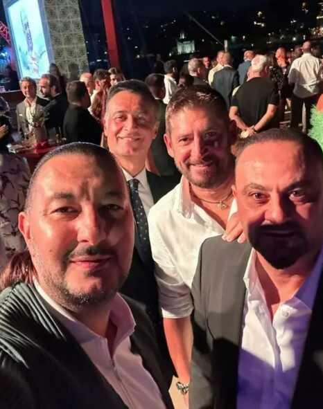 Fatih Terim, 70. yaşını kutladı! Partide çalan müzik ayrı yemek menüsü ayrı olay Fatih Terim, 70. yaşını kutladı! Partide çalan müzik ayrı yemek menüsü ayrı olay