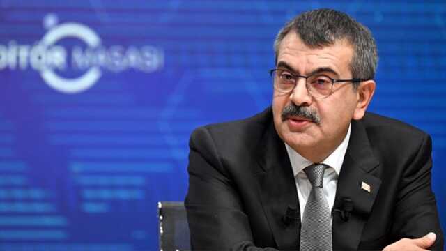 Milli Eğitim Bakanı Tekin: Çocukların derse girmeden önce cep telefonları toplanacak Milli Eğitim Bakanı Tekin: Çocukların derse girmeden önce cep telefonları toplanacak