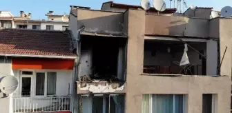 Eskişehir'de Ev Patlaması: Açık Bırakılan Ocaktan Kaynaklandı