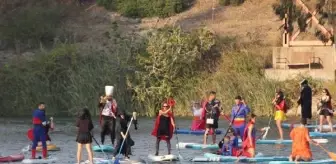 Adana'da Kostümlü Paddle Board Etkinliği Yoğun İlgi Gördü