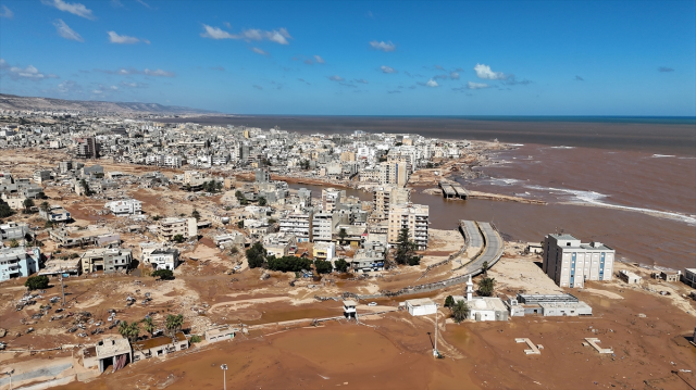 Son Dakika: Libya'da yaşanan sel felaketinde hayatını kaybedenlerin sayısı 11 bin 300'e yükseldi