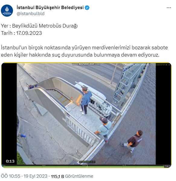 İstanbul'da yürüyen merdivene sabotaj kamerada! Amaçlarına ulaşınca utanmadan bir de 'çak' yaptılar