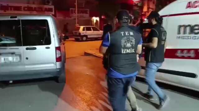 Son Dakika: İzmir'de bombalı eylem hazırlığındaki 10 DEAŞ'lı terörist yakalandı Son Dakika: İzmir'de bombalı eylem hazırlığındaki 10 DEAŞ'lı terörist yakalandı