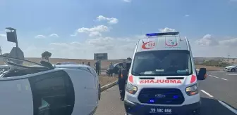 Tekirdağ'da minibüs ve otomobil çarpıştı: 3 yaralı