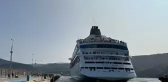 Amasra'ya 25. kez kruvaziyer turistleri geldi