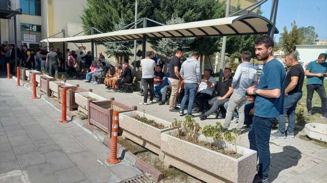 Ankara'da kömür madeninde göçük: 15 işçi yaralandı Ankara'da kömür madeninde göçük: 15 işçi yaralandı