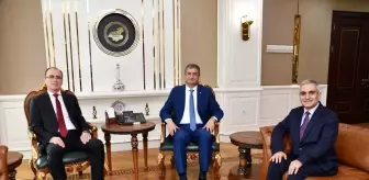 PTT Karabük Başmüdürü Vali Mustafa Yavuz'u ziyaret etti