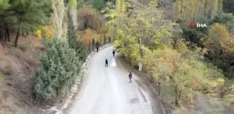 Evlenecek çiftler Spil Dağı Milli Parkı'nı tercih ediyor