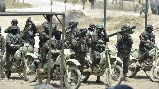 Hizbullah koordineli bir şekilde Lübnan sınırındaki İsrail ordusuna saldırdı