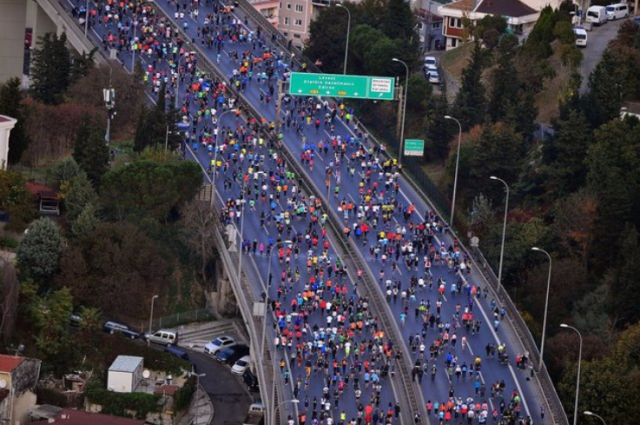 45. İstanbul Maratonu nedeniyle bazı yollar trafiğe kapatılacak