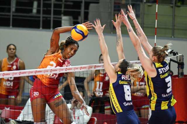 Filede derbi Fenerbahçe'nin