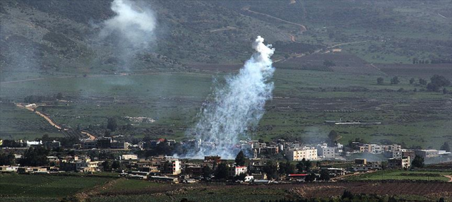 İsrail'in Lübnan'a saldırısında 3 ev yıkıldı, bir kişi fosfor dumanından etkilendi