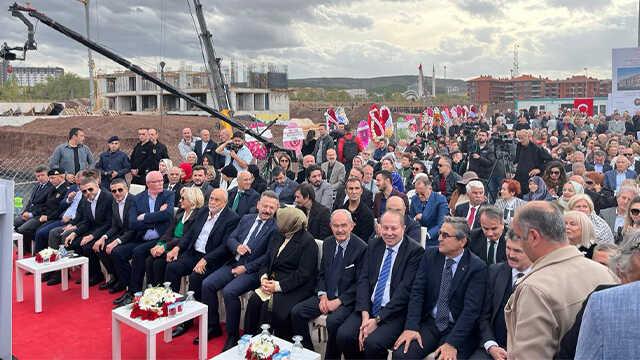 Hayırsever iş insanı Avni Ongurlar'dan Eskişehir'e vefa