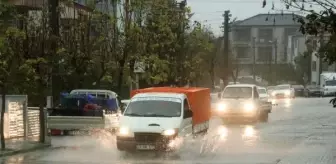 Keşan'da Sağanak Yağış Hayatı Olumsuz Etkiledi