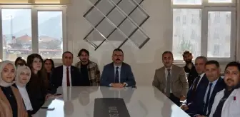 Şemdinli Kaymakamı Ali Ekber Ateş Öğretmenler Günü'nü Kutladı