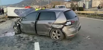 Rize'de otomobil minibüse çarptı: 4 yaralı