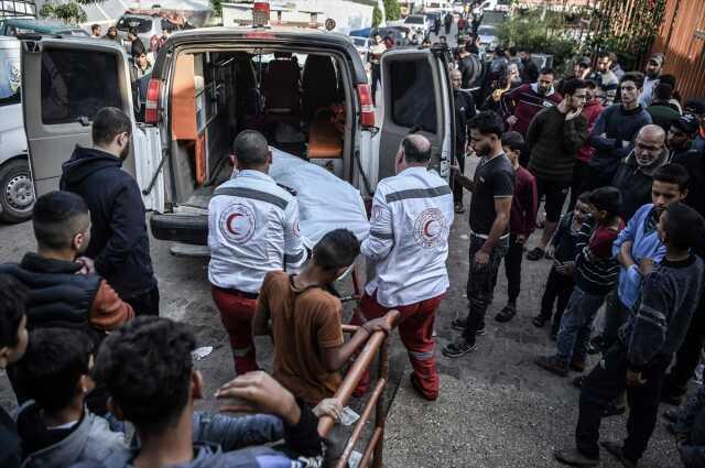 İsrail, Cibaliye Mülteci Kampı'nı vurdu! 100'den fazla ölü var İsrail, Cibaliye Mülteci Kampı'nı vurdu! 100'den fazla ölü var