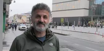 AVM'den haç işareti benzetilen süslemeye fiyonklu çözüm