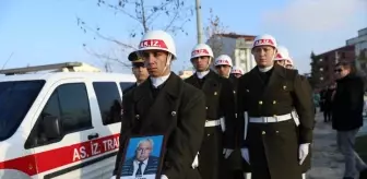Kıbrıs gazisi Fethi Akdiş'in cenazesi toprağa verildi