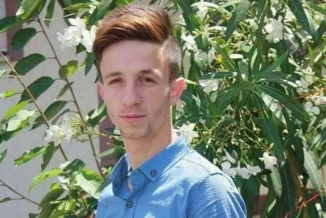 Kadıköy'deki istek şarkı cinayeti: Şüpheliden nefsi müdafaa savunması Kadıköy'deki istek şarkı cinayeti: Şüpheliden nefsi müdafaa savunması