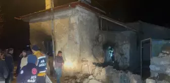 Aksaray'da ev yangınında yaşlı kadın hayatını kaybetti