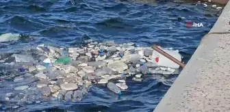 Bandırma'da lodos etkili oldu, sahili çöp bastı