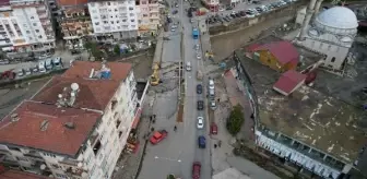 Rize'de selde zarar gören köprüler yıkılıyor